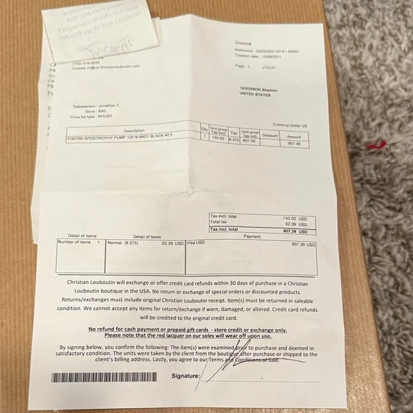 Christian Louboutin Black Heels with Signature Red Soles - Picture 11 of 11